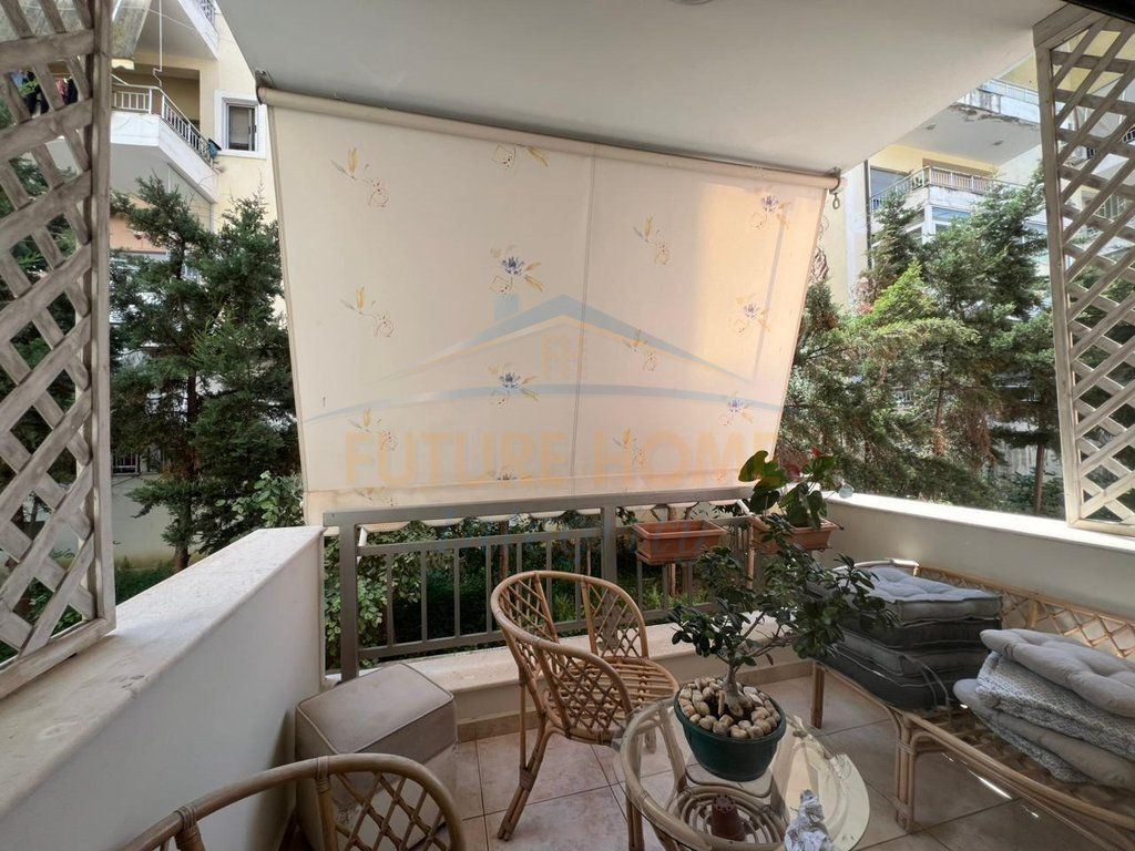 In vendita, Appartamento 2+1+2+Veranda, Lago Secco, Tirana.