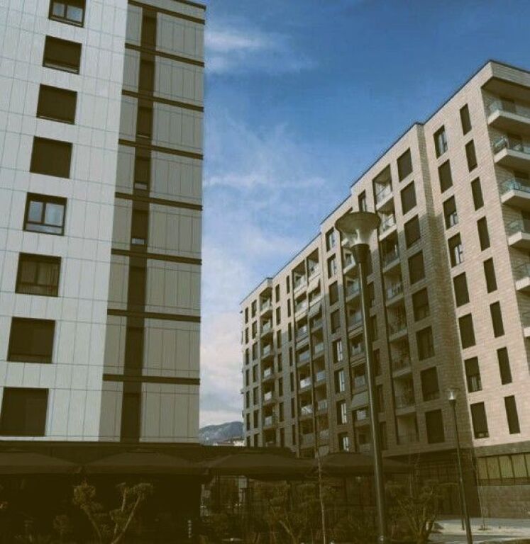 🏡 VENDESI APPARTAMENTO 2+1+2 + GRANDE VERANDA — Residenza Erli, Porcelan ✨