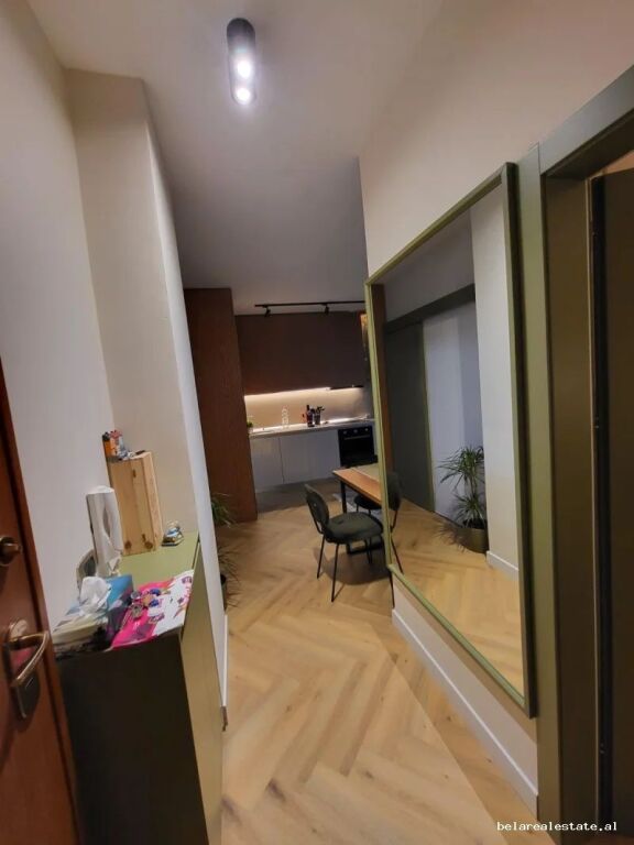 Apartament Per Shitje 1+1 Tek Tregu Elektrik (ID B110601) Tirane