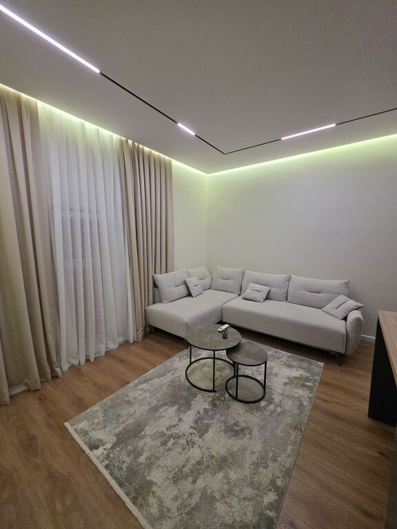 FOR RENT APARTMENT 1+1 📍 Kadiu Complex 2 – Ali Demi, Tirana