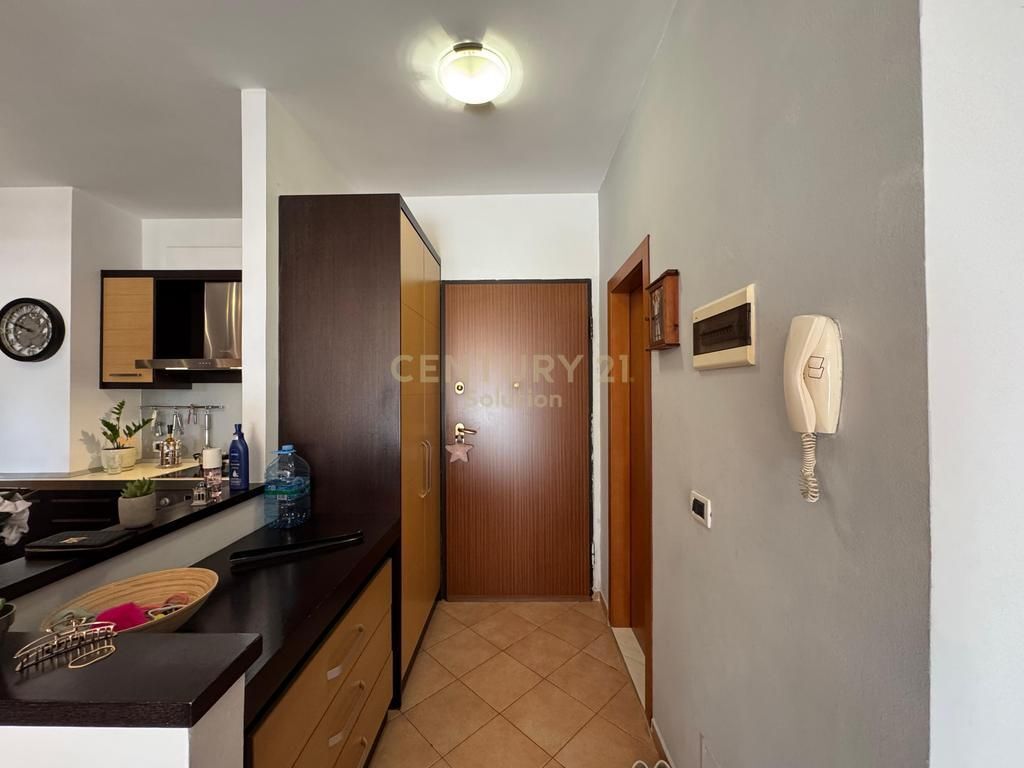 SHESIM APARTAMENT 2+1+2 TEK KOMUNA E PARISIT!