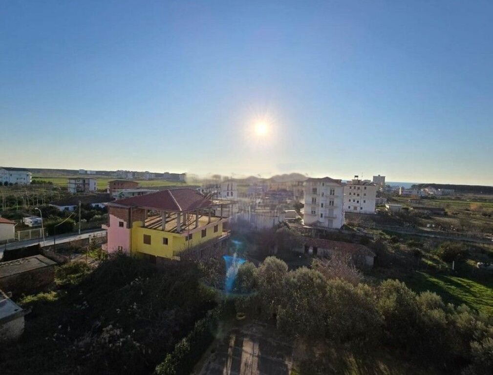 Hotel for Sale in Spille !