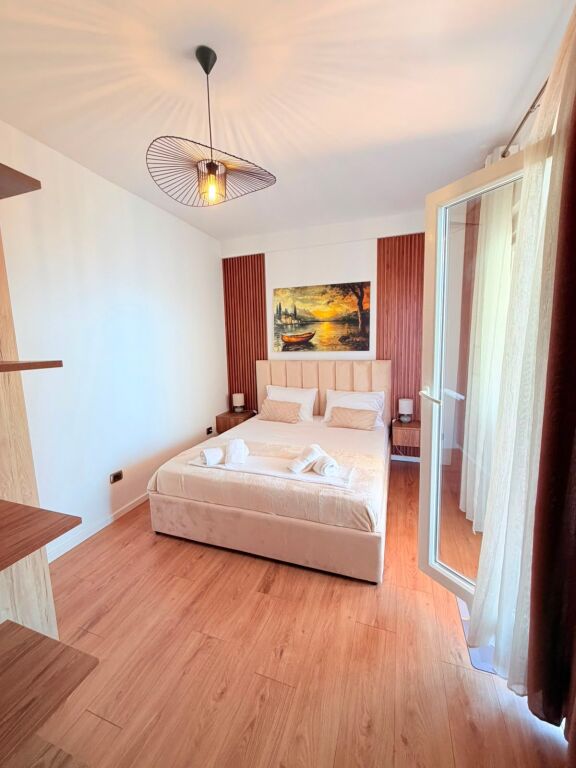 AFFITTASI APPARTAMENTO 1+1 VICINO AL RISTORANTE 4 STINET VOLLGA, DURAZZO