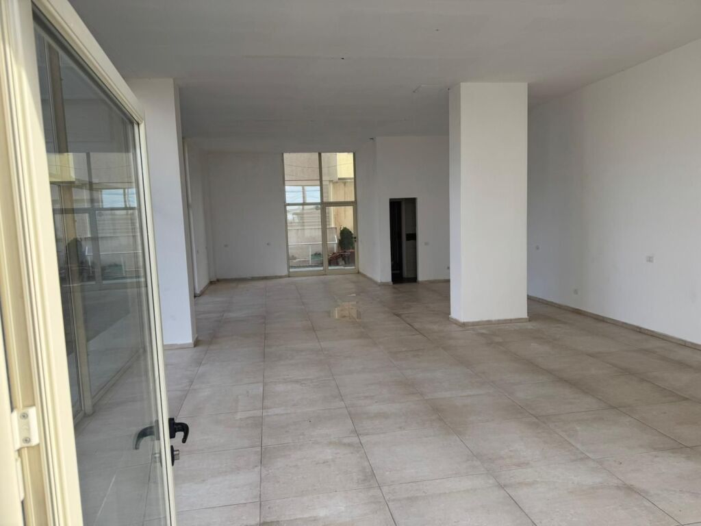 Business premises 1+1 For Rent in Plazh Hekurudha, Durrës!