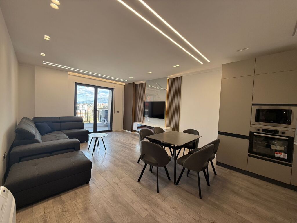 APPARTAMENTO 2+1+2 IN AFFITTO, NUOVO BOULEVARD, TIRANA!
