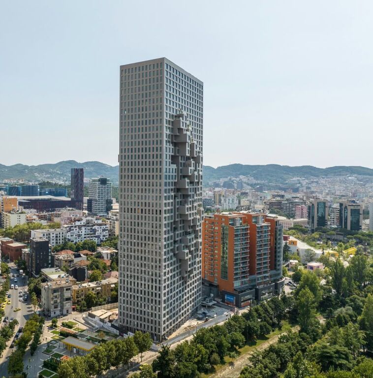 Downtown one Shitet apartament 2+1+2 ultra luxury kati 24