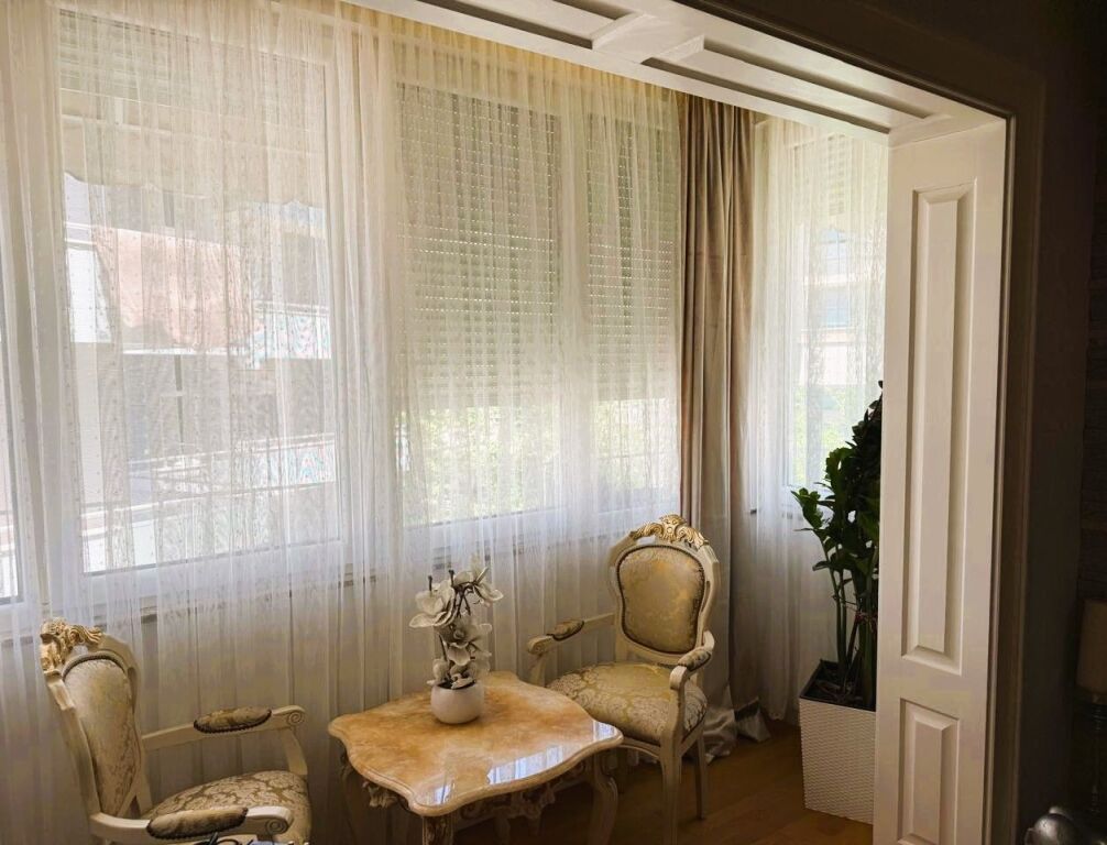 🔥Shitet apartament 3+1 te Komuna e Parisit🔥