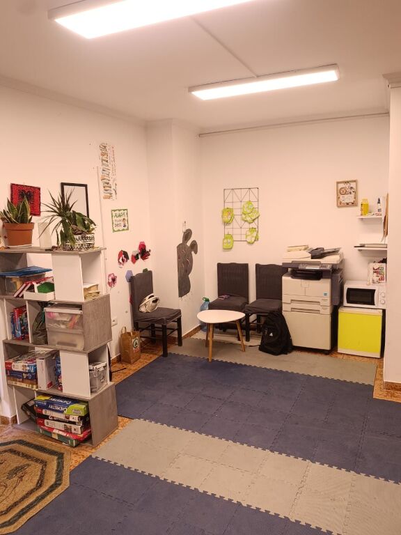 Duplex apartment for rent  Paris Commune  On Kika 1 street