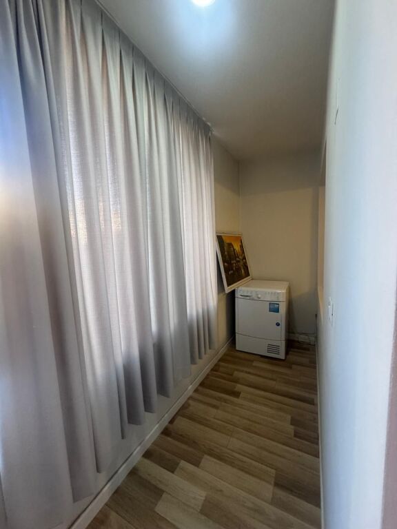 Appartamento in affitto 1+1- 📍Via Fortuzi, vicino al Ministero della Giustizia- 550 mila lek