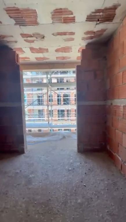 Apartament 1+1 per shitje Ring Side Paskuqan !