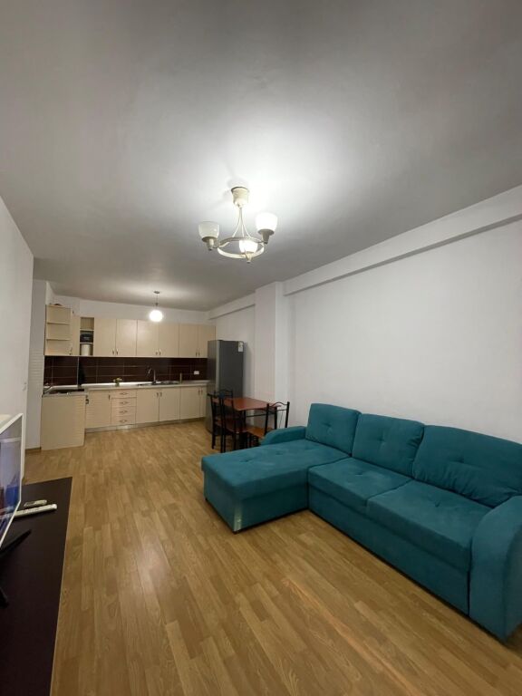 In affitto Appartamento 2+1, via Pjeter Budi (Città Studentesca) Complesso Ana 550 mila lek vecchi
