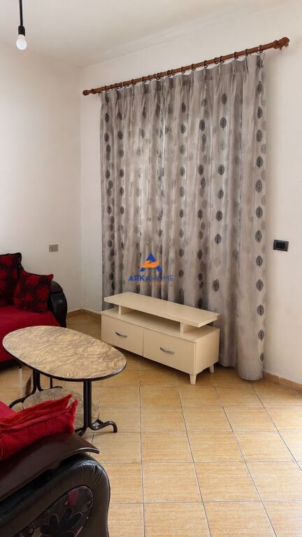 PRIVATE HOUSE FOR RENT 1+1+VERANDA "5 MAY" 30,000 LEKE