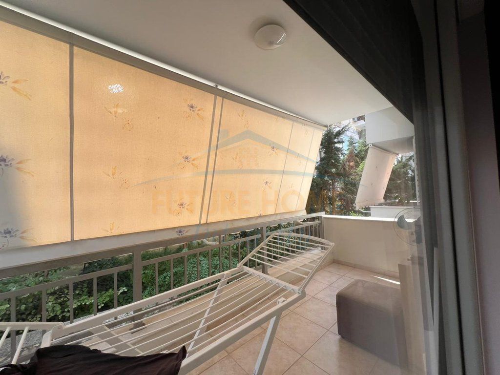 In vendita, Appartamento 2+1+2+Veranda, Lago Secco, Tirana.