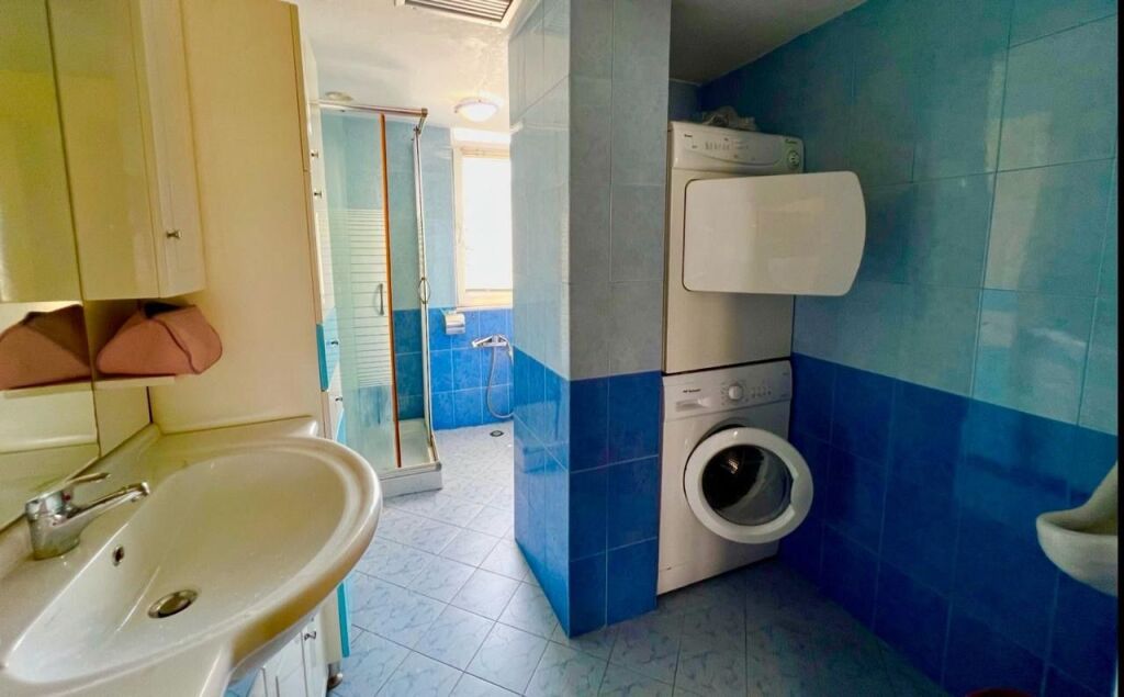 4+1, at kodra e diellit 1, price 280 thousand euro