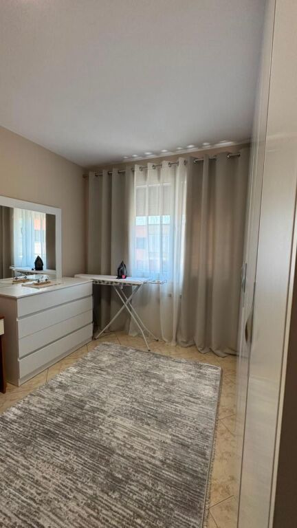 Appartamento 2+1 in Affitto a 21 Dhjetori