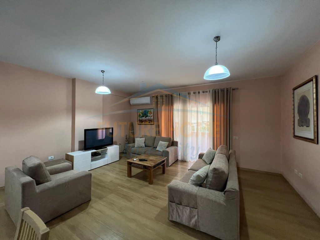 Affitto, Appartamento 2+1+2, Zogu i Zi, Tirana.