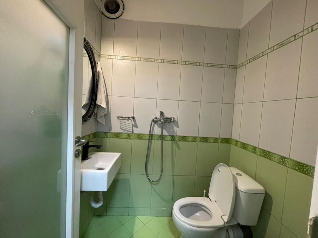 Apartament 2+1 per qira tek Rruga e Kosovareve.