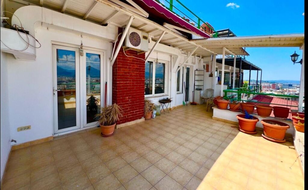 4+1, at kodra e diellit 1, price 280 thousand euro