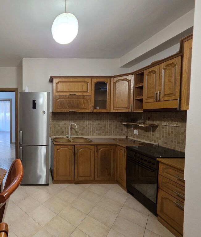 Appartamento in affitto 2+1+2 Astir vicino a Villa L