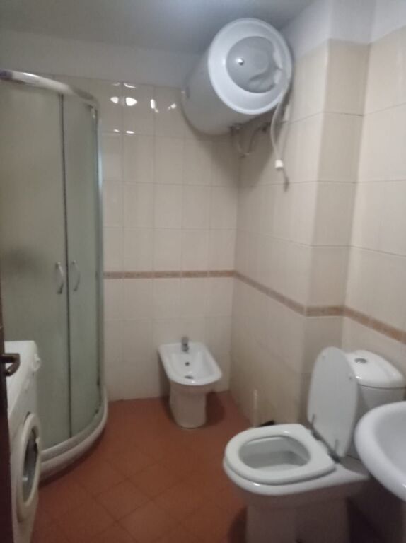 Office for rent Myslym Shyri !