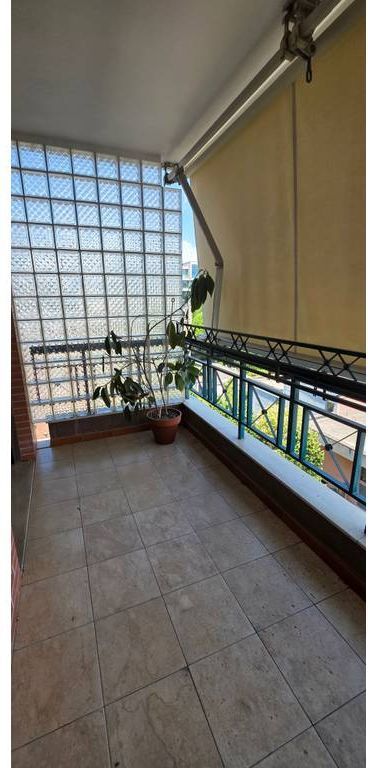 GARDA E REPUBLIKËS – APARTAMENT ELITAR 2+1+2 ME 2 BALLKONE DHE PAMJE NGA AIR ALBANIA!