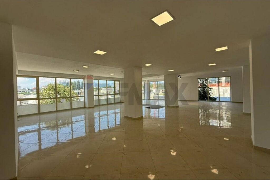 Shop - For Rent - Jordan Misja Street, Tirana