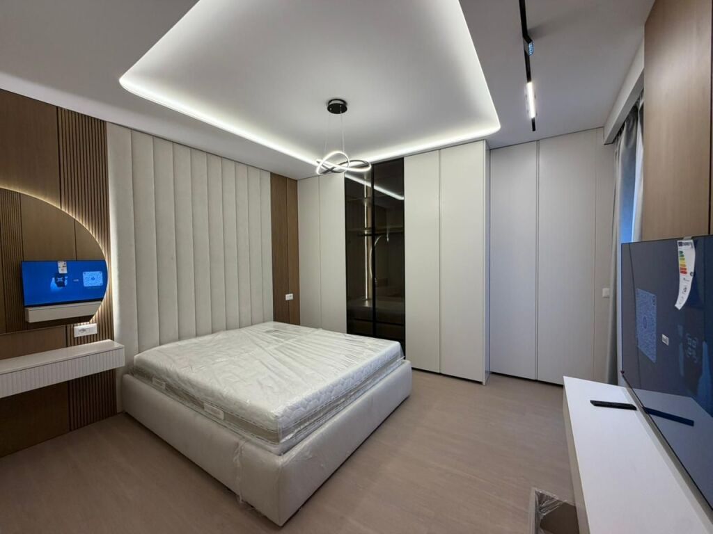 Apartament 2+1+Parking per qira tek Rruga Jordan Misja.