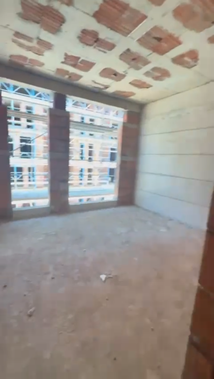 Apartament 1+1 per shitje Ring Side Paskuqan !