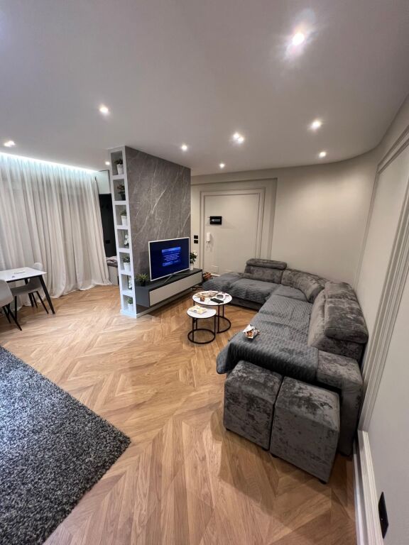 In affitto Appartamento 1+1 LUX, Residenza Kodra e Diellit 1 650 mila lek vecchi