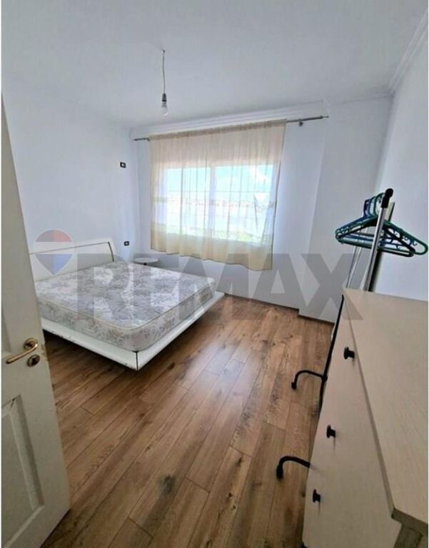 JEPET ME QIRA APARTAMENT 2+1 NË YZBERISHT