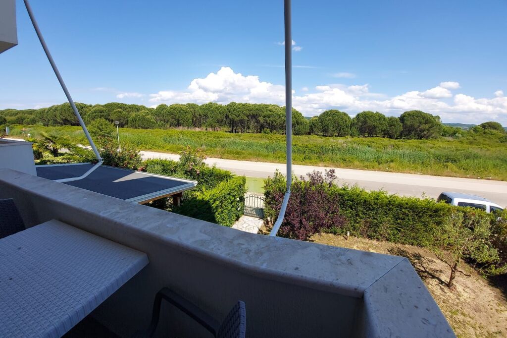 FOR RENT AP.2+1 LURA COMPLEX 3, LALZ BAY, DURRES