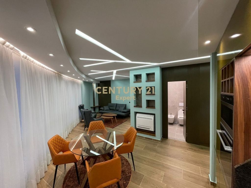 SHESIM APARTAMET 2+1+2 ME POST PARKIMI PRANE XIBRAKUT!!