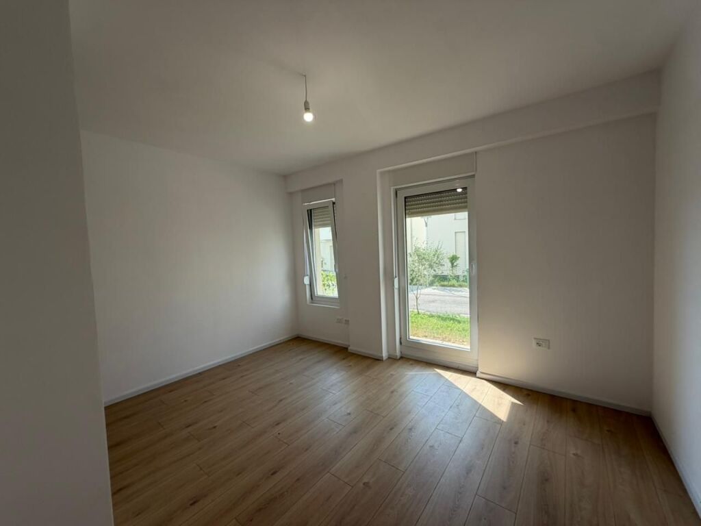 Vile 3 Kateshe per shitje  tek Aba Residence ne Sauk.