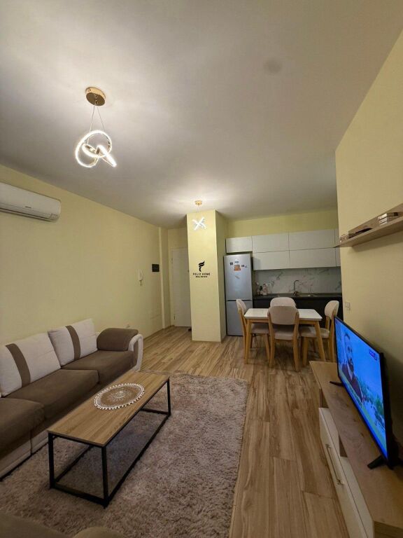 APARTAMENT ME QERA 2+1+2 DON BOSKO 750 EURO FH-80645