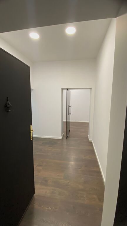 BUSINESS PREMISES FOR RENT – BLLOK, SAMI FRASHËRI STREET