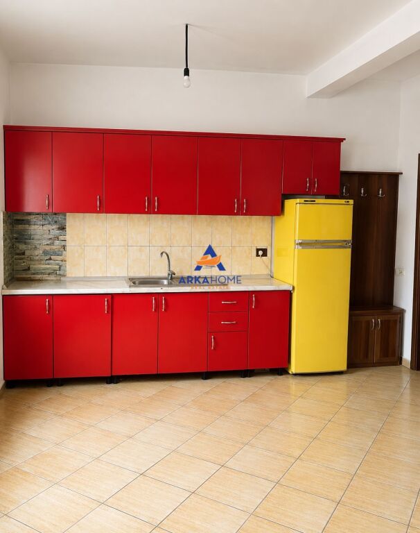 PRIVATE HOUSE FOR RENT 1+1+VERANDA "5 MAY" 30,000 LEKE