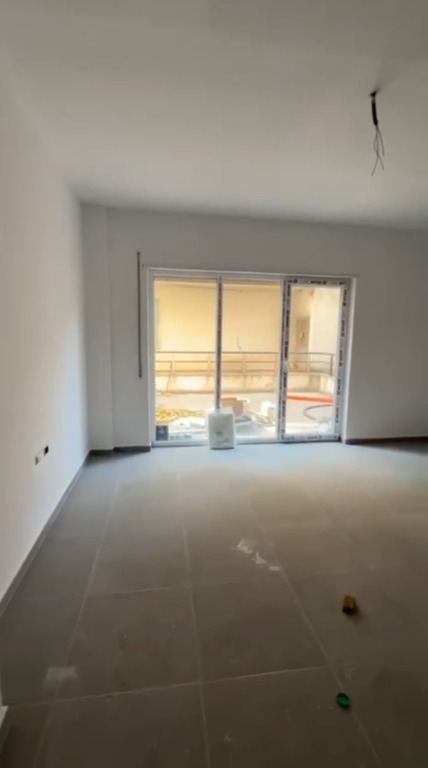 Apartament 2+1+ verande per shitje Eleonora Kodra e Diellit !