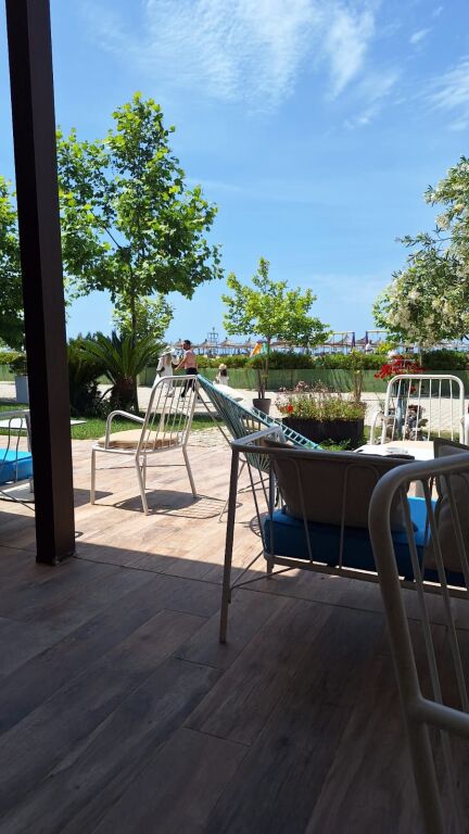 FOR RENT AP.2+1 LURA COMPLEX 3, LALZ BAY, DURRES