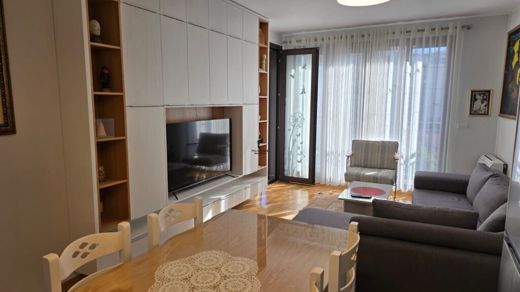 APARTMENT FOR RENT 1+1 CENTER 105,000 LEKE FH-80729