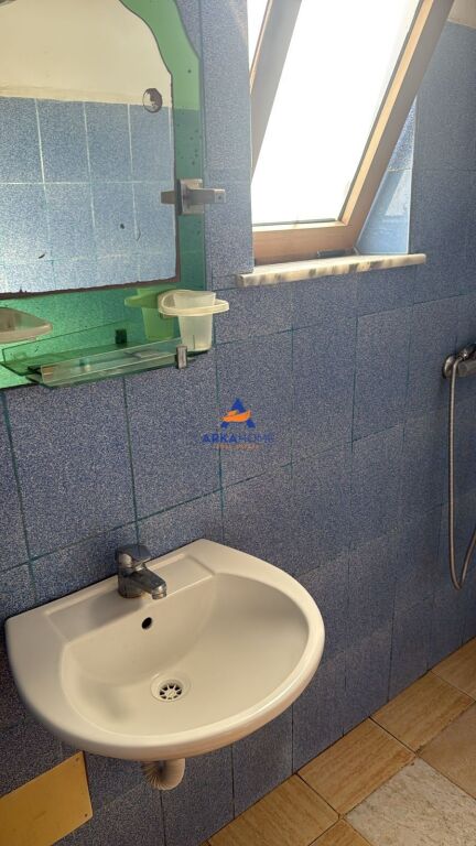 PRIVATE HOUSE FOR RENT 1+1+VERANDA "5 MAY" 30,000 LEKE
