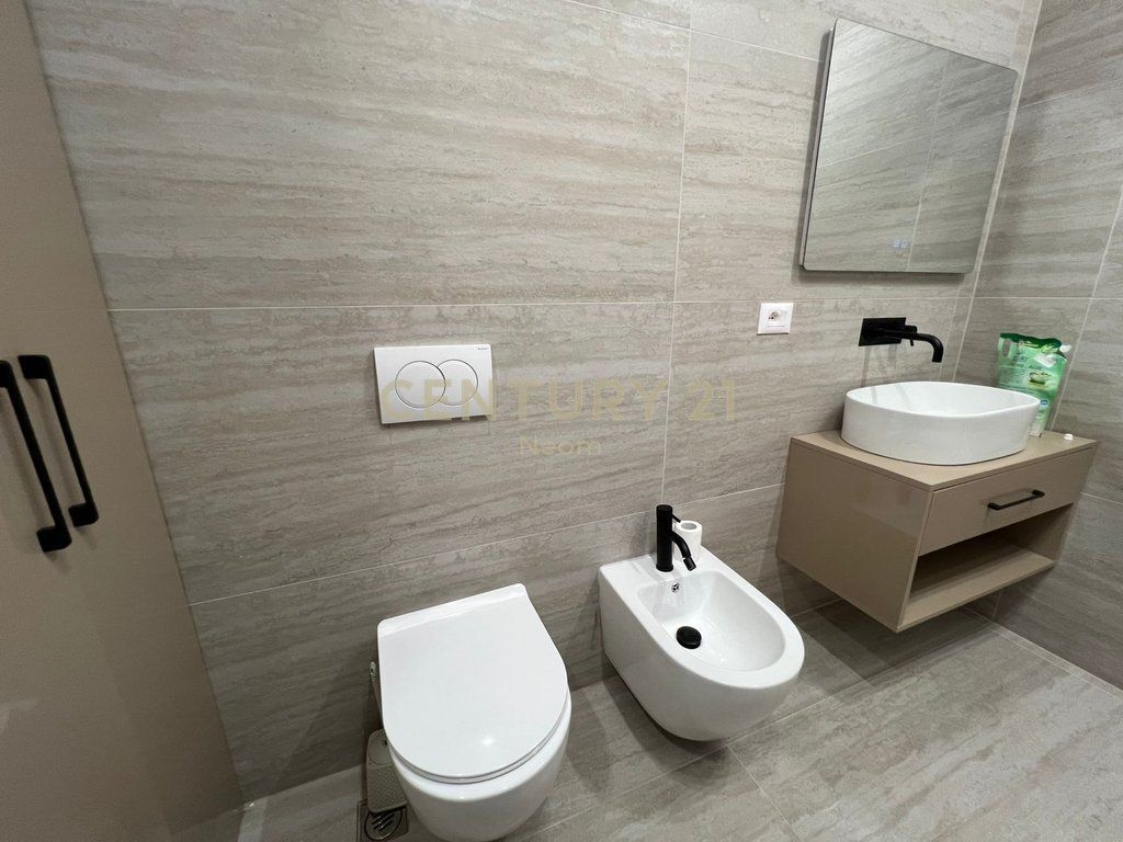 1+1 Apartment for rent in Liqeni i Thate – FZ Complex
