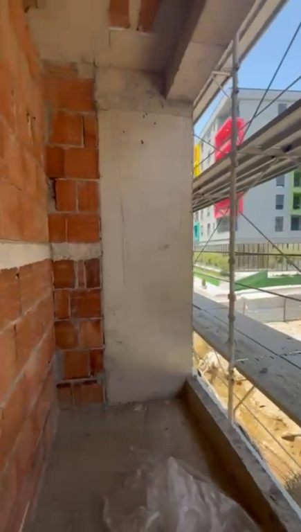 Apartament 1+1 per shitje Ring Side Paskuqan !