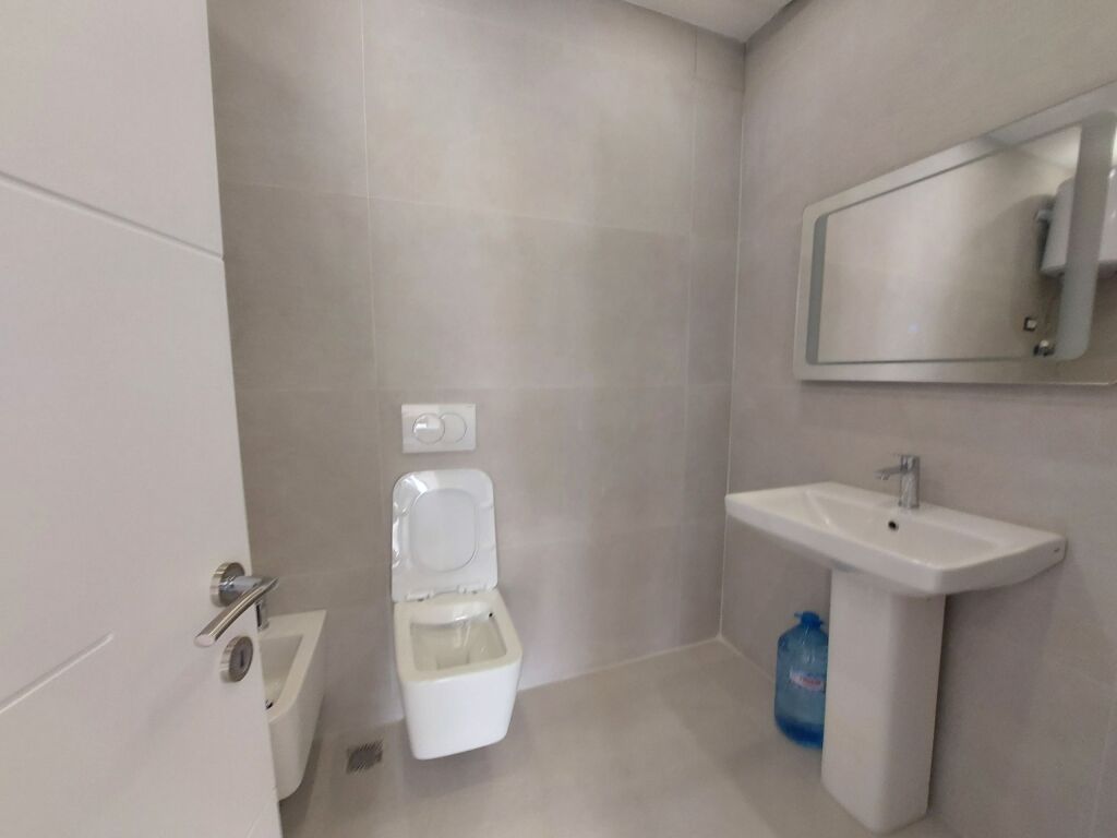 Rent | Apartament 2 + 1 | Bulevardi i Ri | 700 €/month