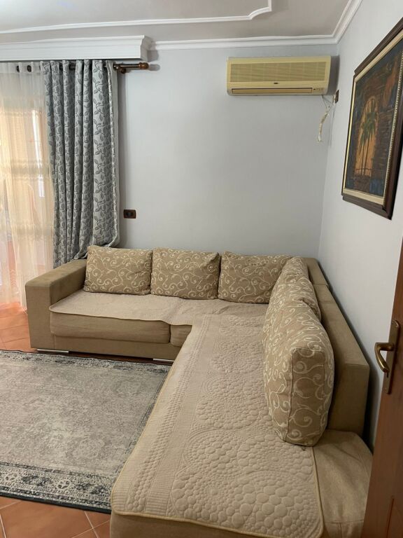 For rent 1+1 At the Tabakeve Mosque 500 thousand lek