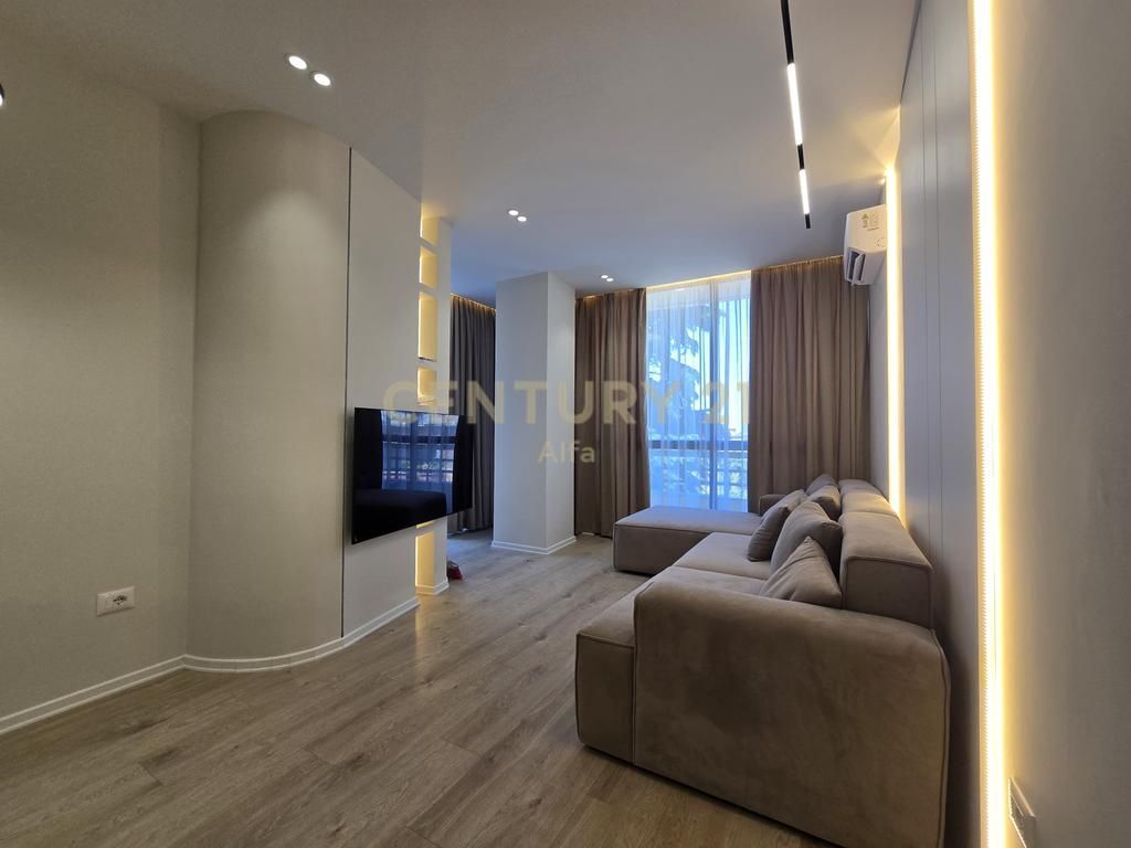APARTAMENT 2+1 PER SHITJE TE 21 DHJETORI, PAS OSLO