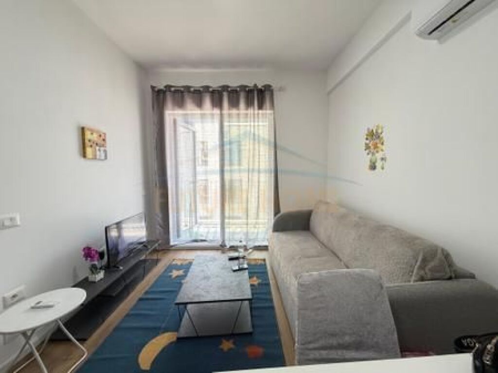 Shitet, Apartament 1+1+Post Parkimi, Rezidenca OxA, Tiranë.