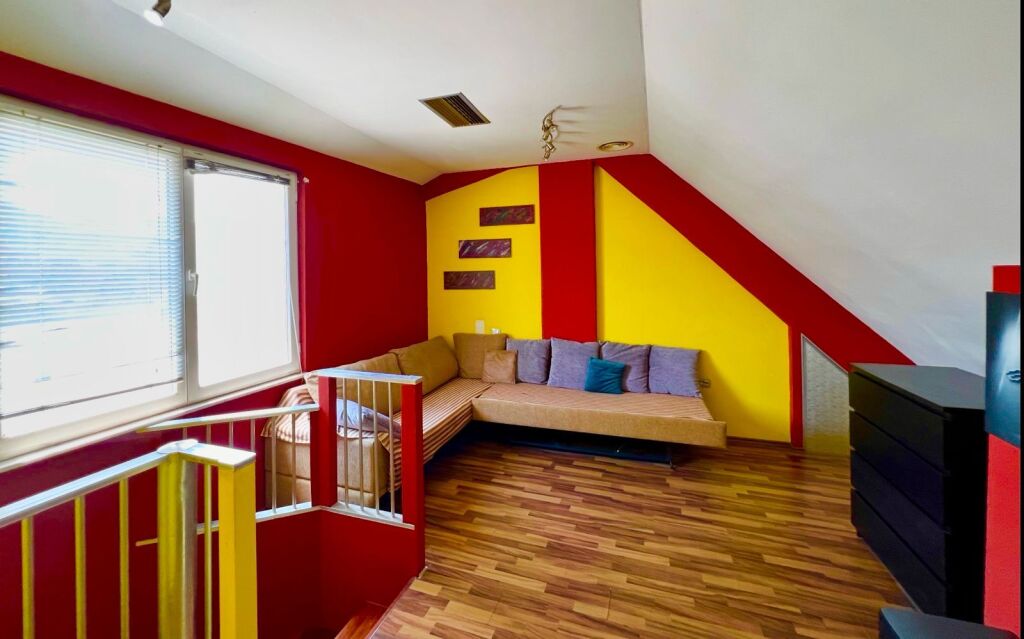 OKAZION!!Shitet Duplex 4+1+2 Te Kodra e Diellit nr1/ Prane fondacionit Eleonore.