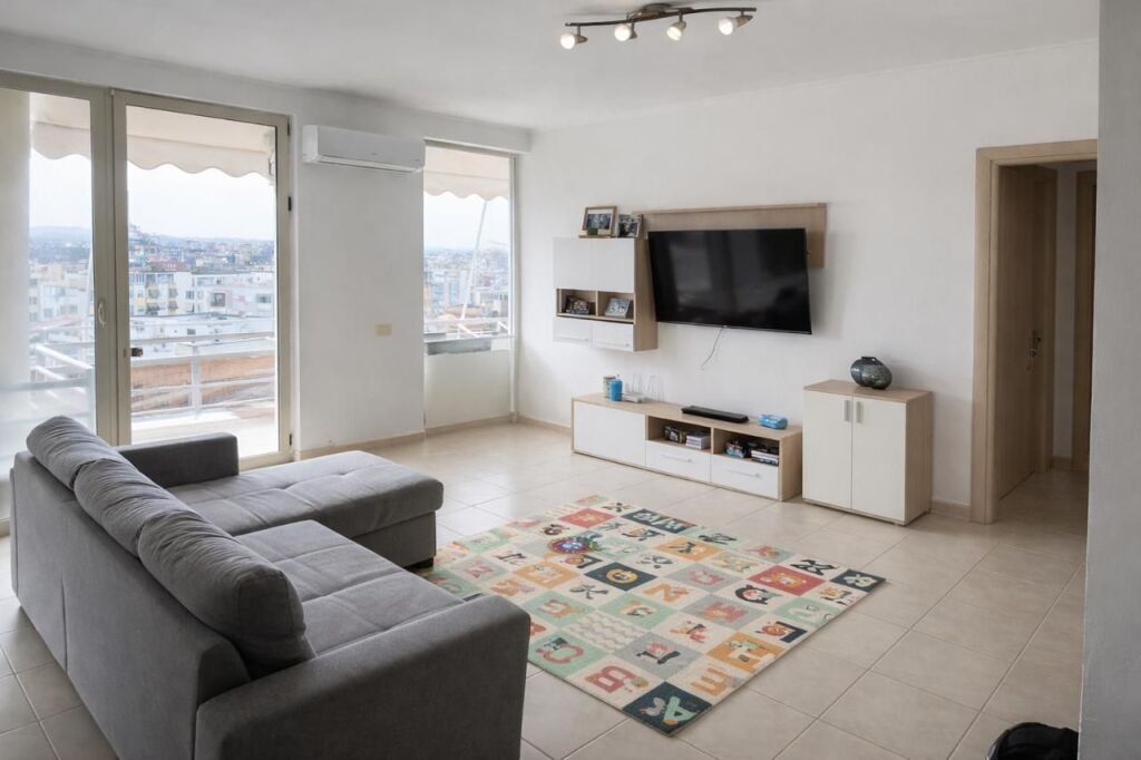 Apartament me qera 2+1+2 - 📍Ali Demi, prane Ted's Bar, rruga Idriz Dollaku- 500 mije leke