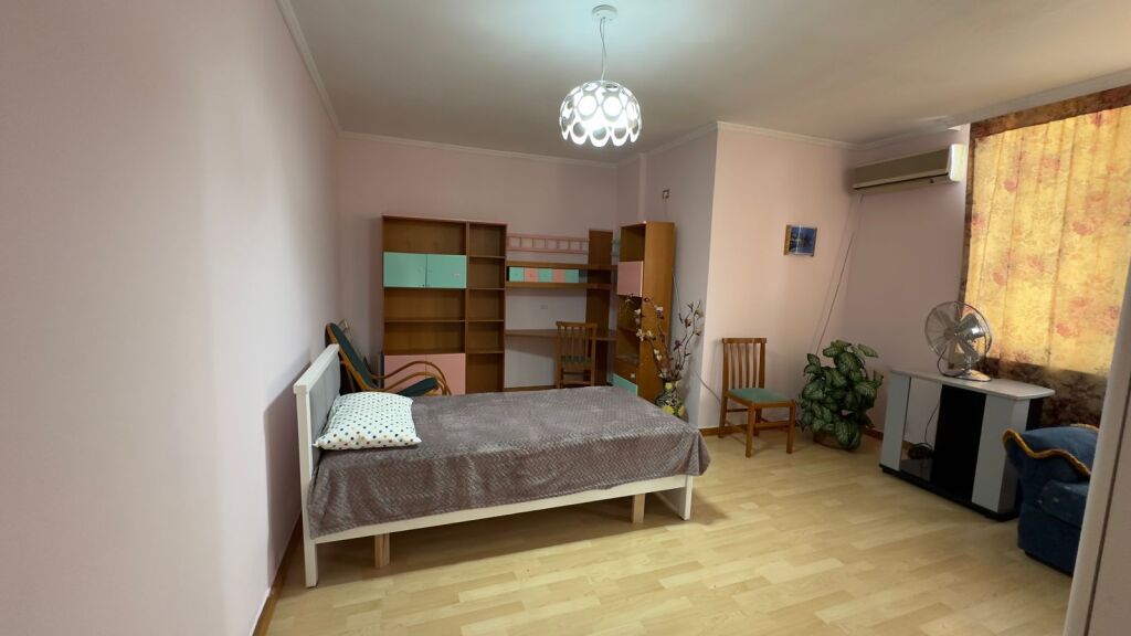 Affitto, Appartamento 2+1+2, Via Elbasan, Tirana. Empire71040