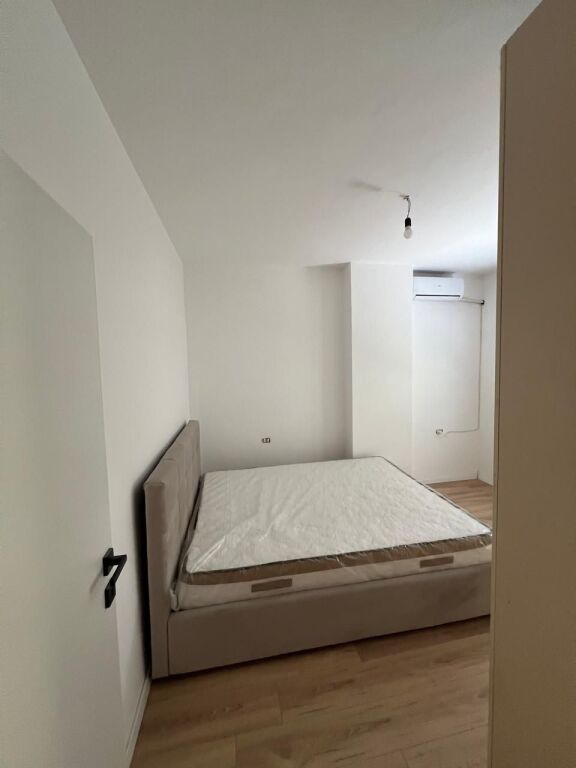 🏡 Affittasi appartamento 2+1 a 5 Maji presso Concord Center, 550 mila lek